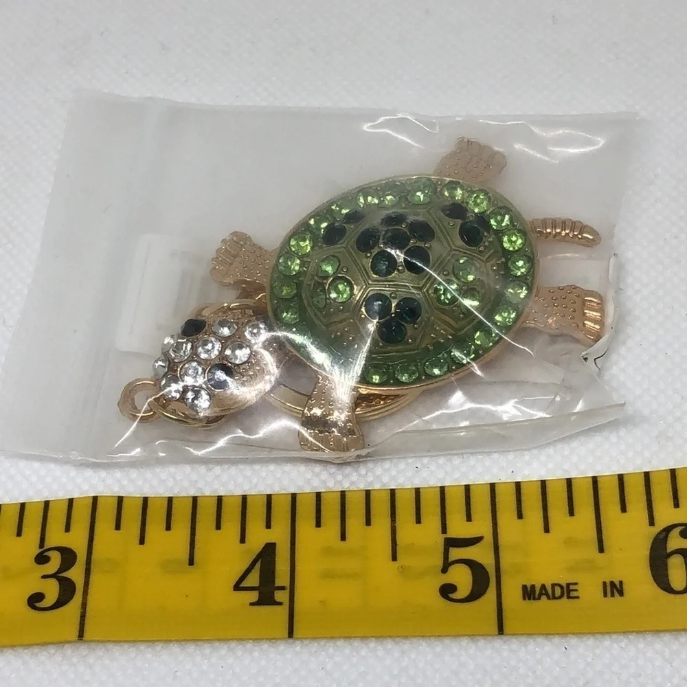 Green and Gold Tone Sea Turtle Tortoise Rhinestone Keychain Bag Charm Pendent